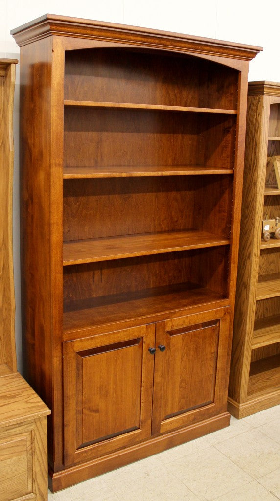 6 1/2′ Deluxe Traditional Bookcase with Doors [43 1/2″ Wide]