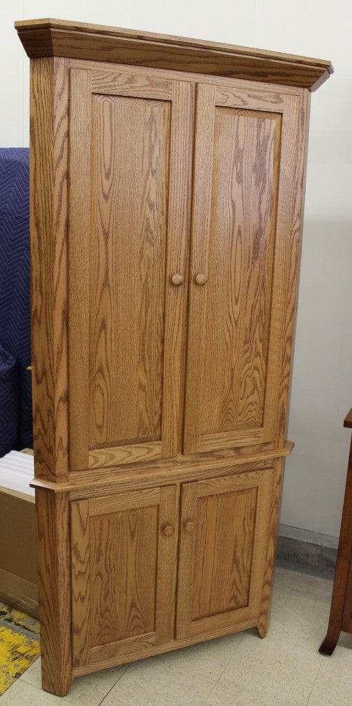 26″ Corner Shaker Cupboard with Wood Doors and Shiplap Back