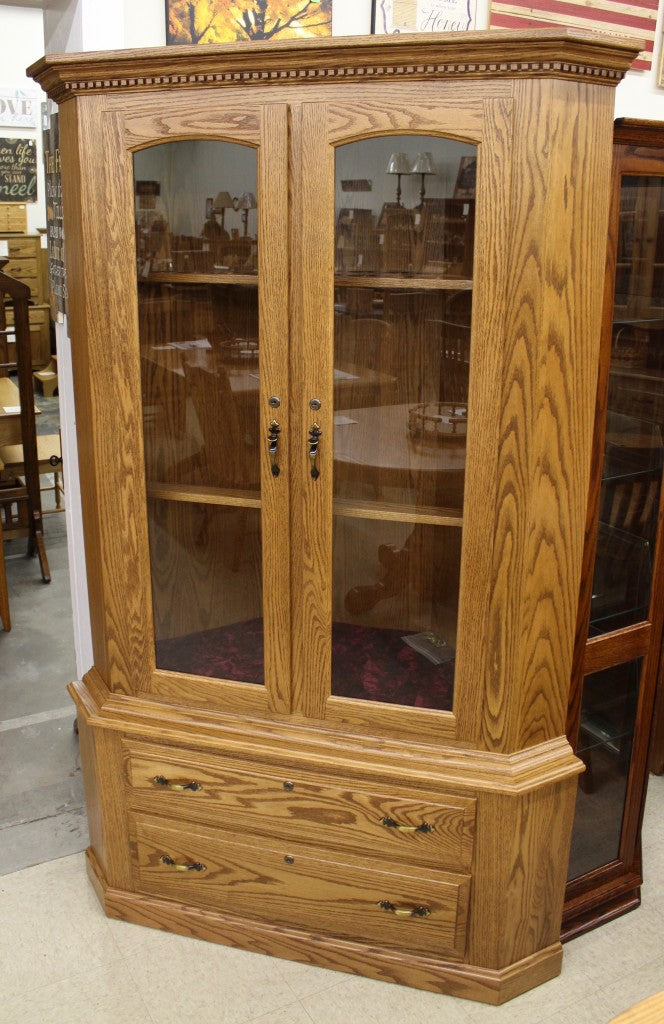 17 Gun Traditional Corner Cabinet