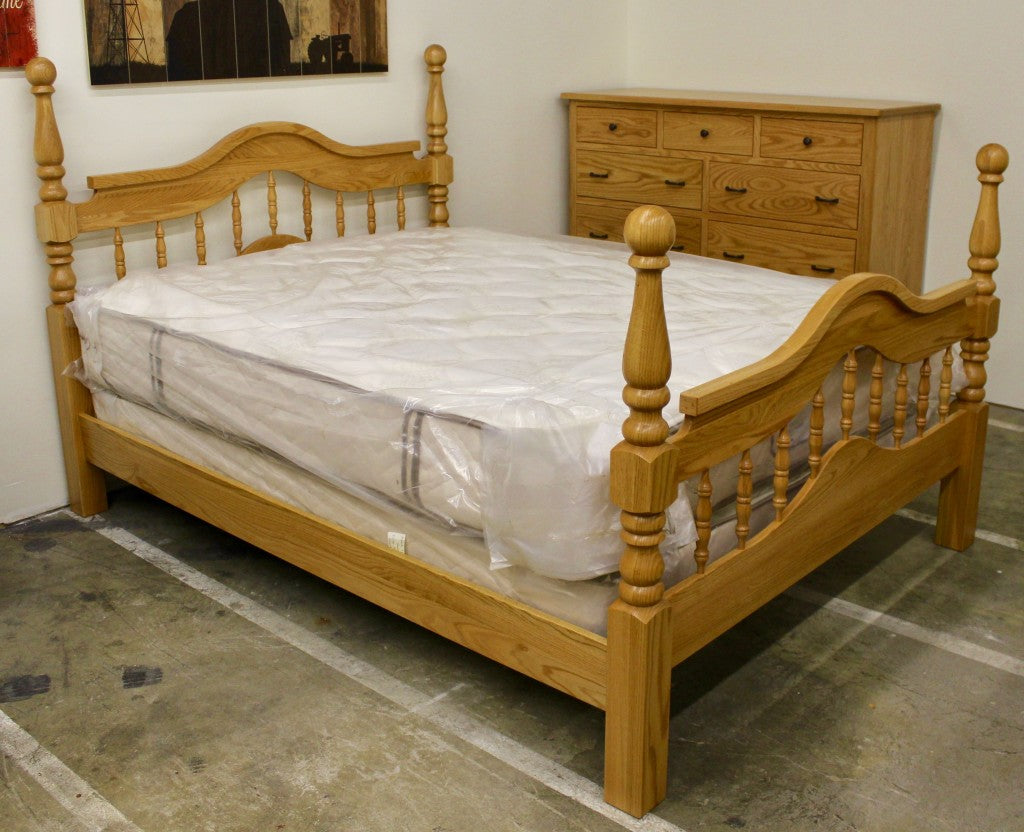 Crown Spindle Bed