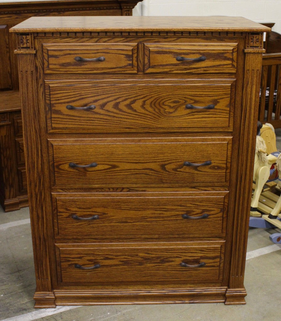 Traditional Deluxe Chest of Drawers