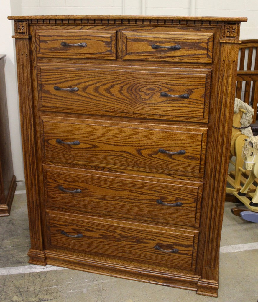 Traditional Deluxe Chest of Drawers