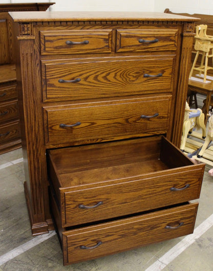 Traditional Deluxe Chest of Drawers