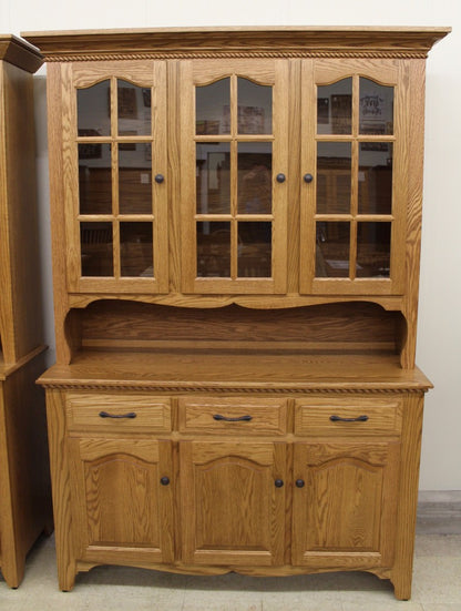 3-Door Country Hutch with Rope Twist Molding