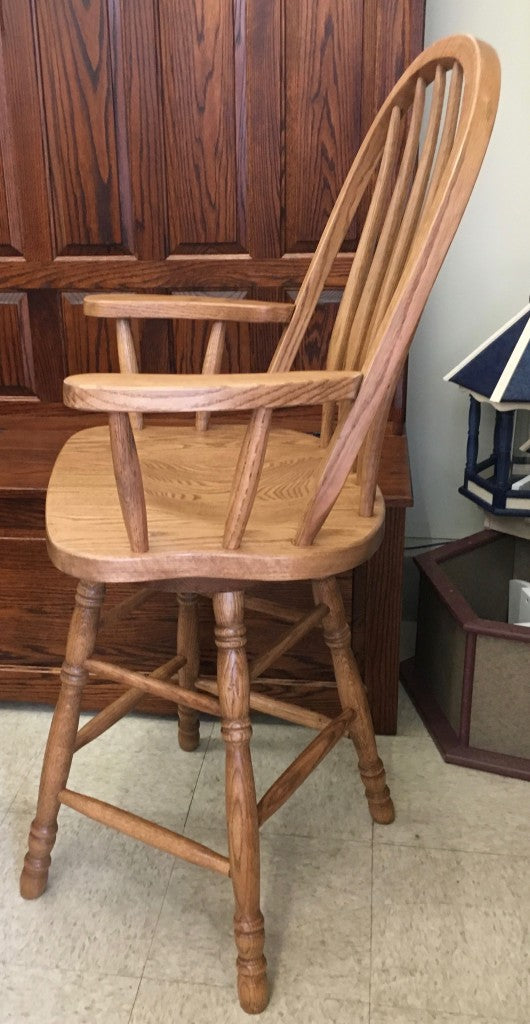 24″ Bent Back Stool With Arms