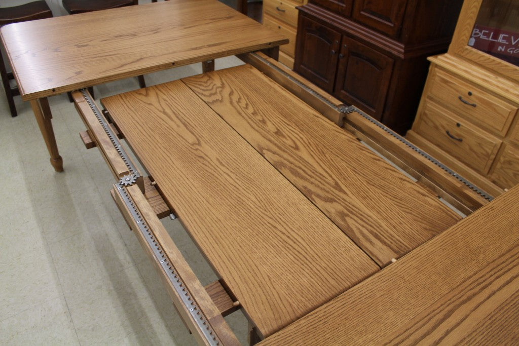 42″ x 60″ Turned Leg Table