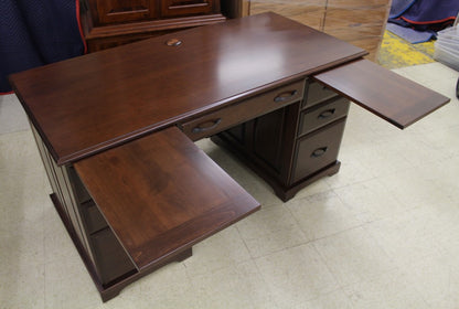 60″ Traditional Double Pedestal Executive Desk in Brown Maple