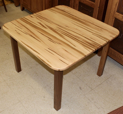 Comb Back Child’s Table with Four Chairs in Wormy Maple & Walnut