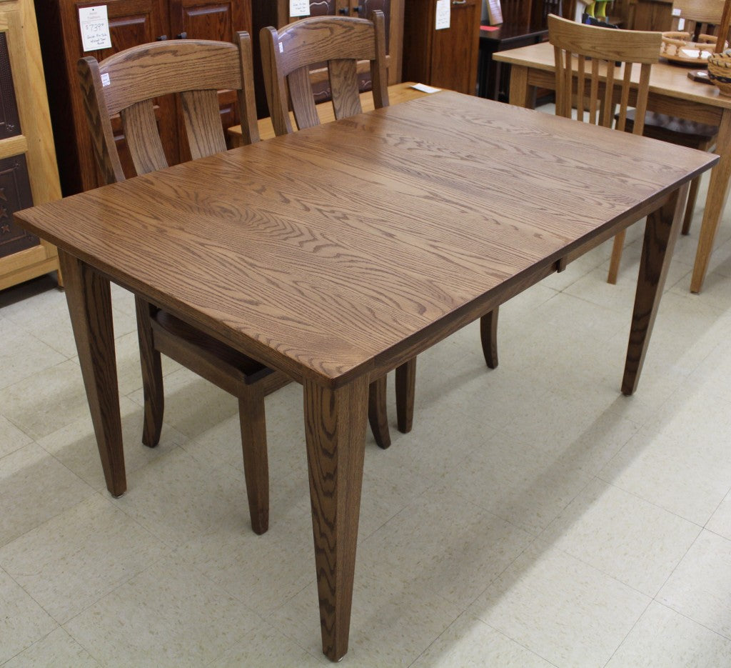 Shaker Farm Table with 18″ Butterfly Leaf