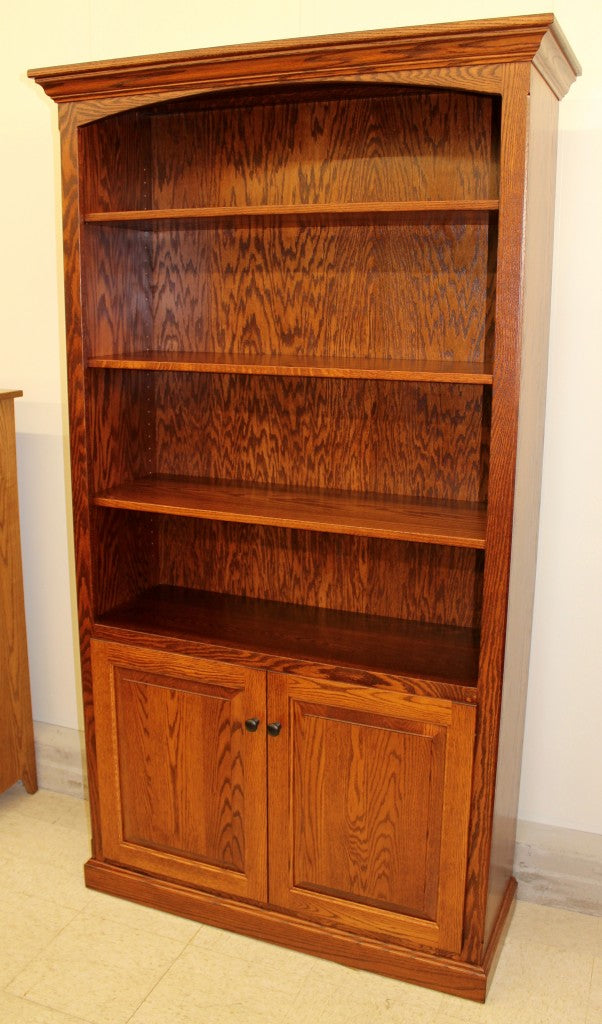 6 1/2′ Deluxe Traditional Bookcase with Doors [43 1/2″ Wide]